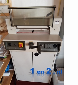 IDEAL3915  stapel-snijmachine voor papier A4+