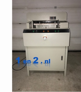 2L 520  stapelsnijmachine A3+ | snijlengte 520 mm