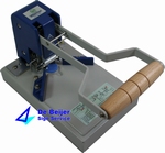 Warrior professionele rondhoekstans / duimgatstans stuk